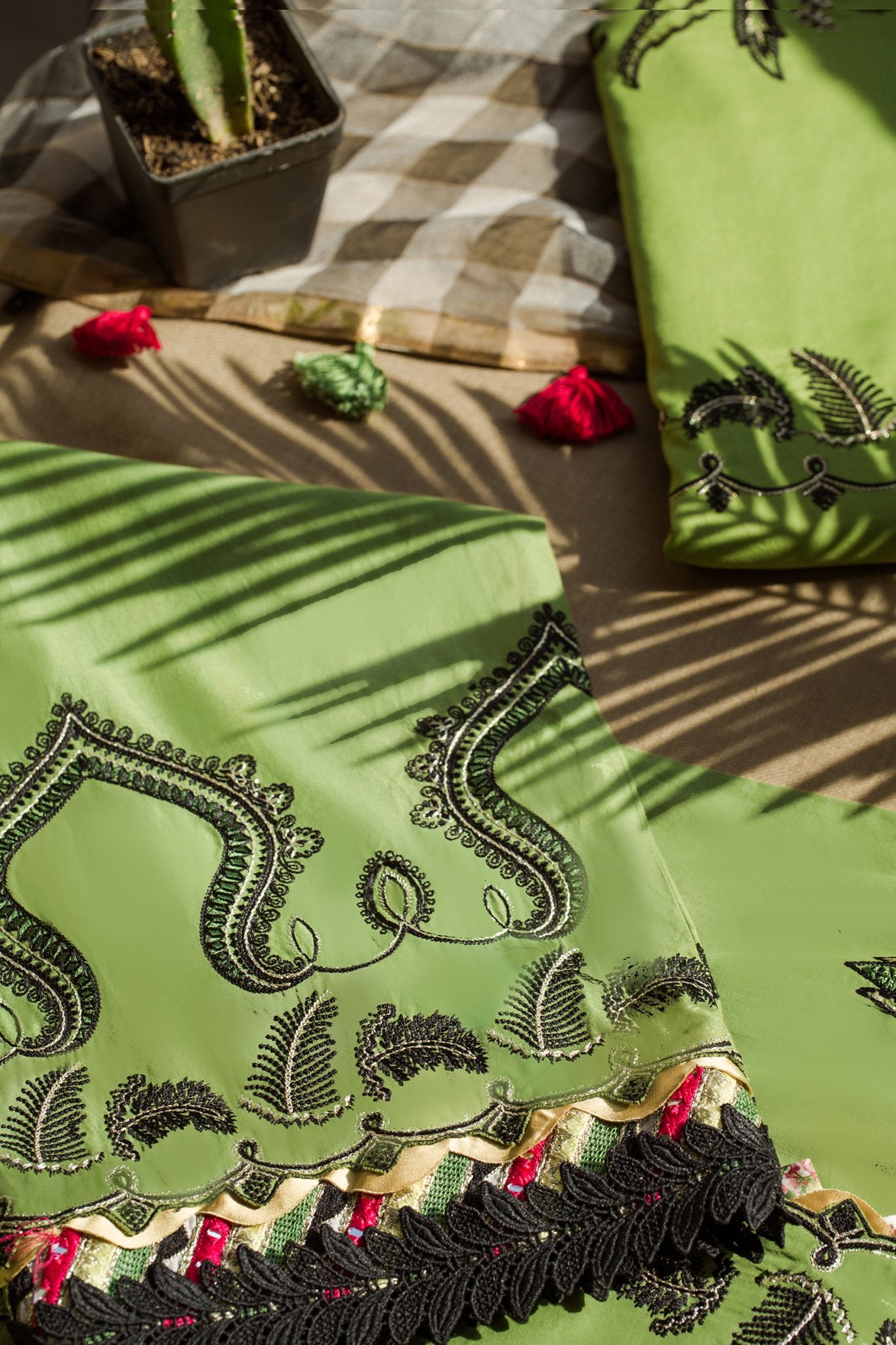 EL-15 B (Johari) | Elan | Lawn 2020