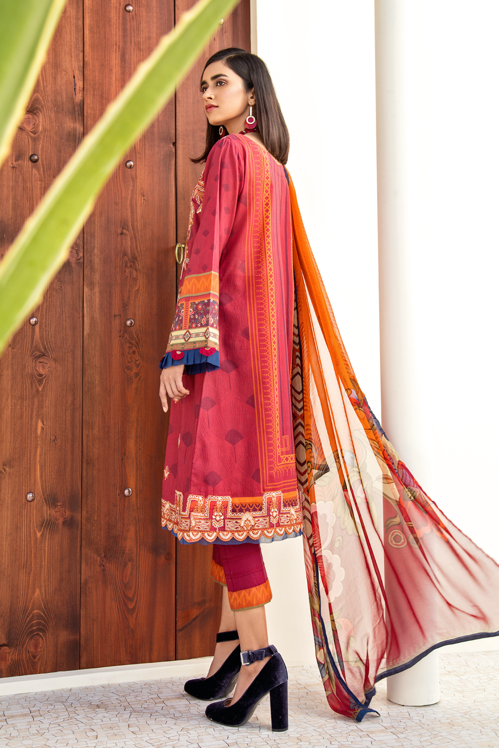 CL20-07 Midsummer (3Pc) | Iznik | Chinon Lawn 2020