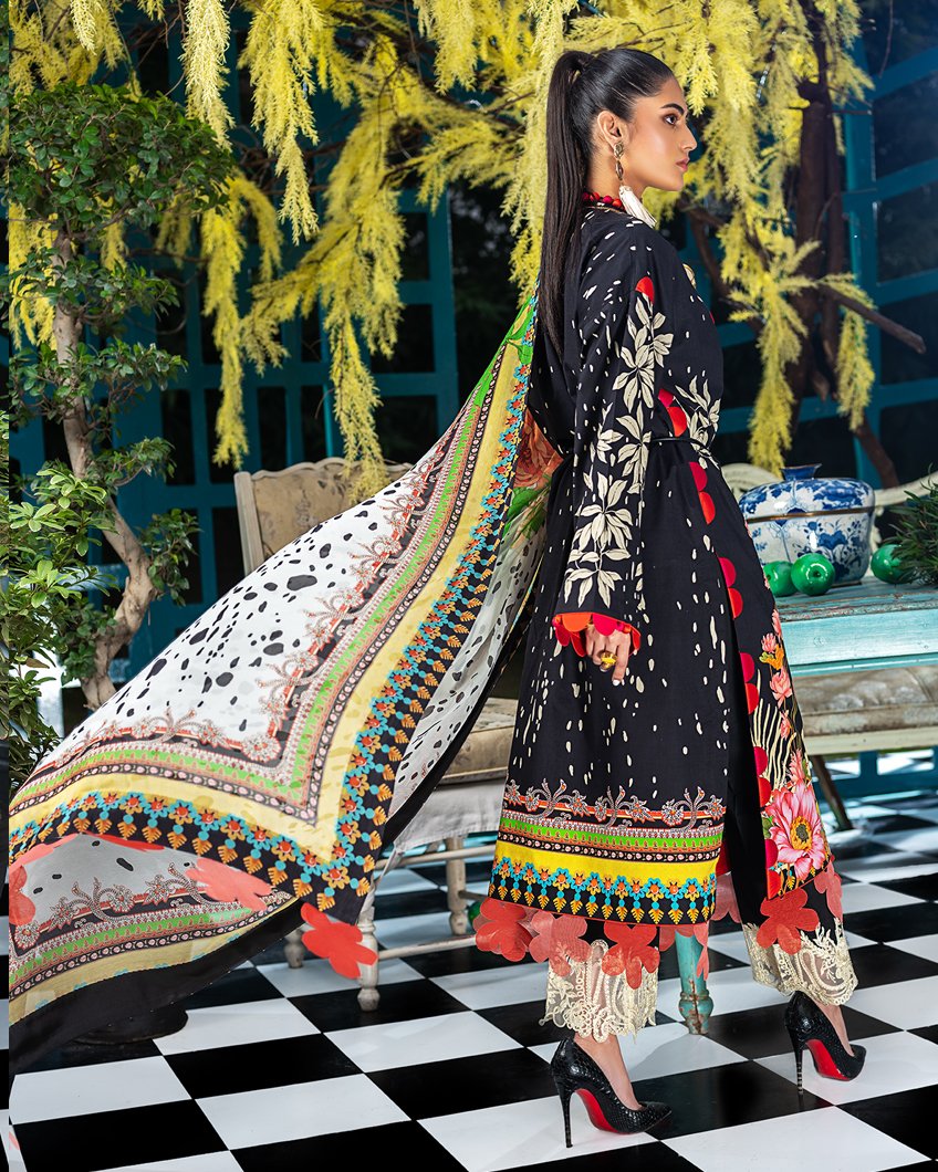 NAEVA (ZL-05) | ZAHA | Spring Summer Lawn 2020 | Vol. 1