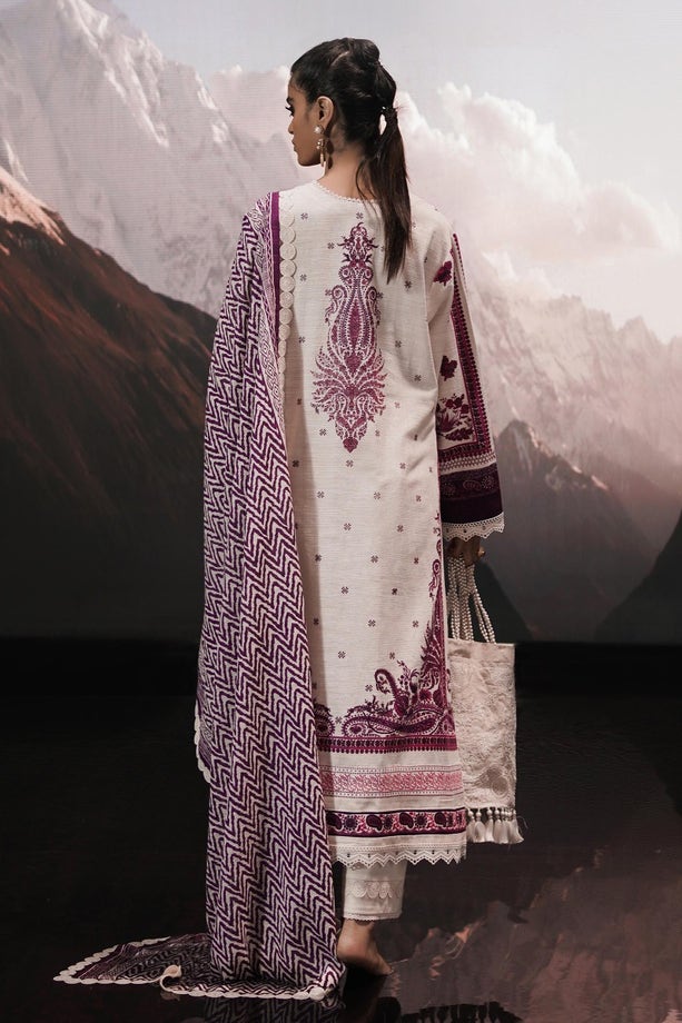 19B | Sana Safinaz | Mahay Winter Collection 2022