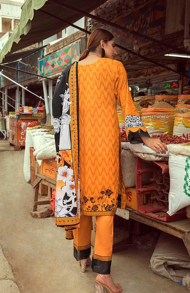 RNE20 - 01B | ALZOHAIB | Rung Embroidered Collection'20