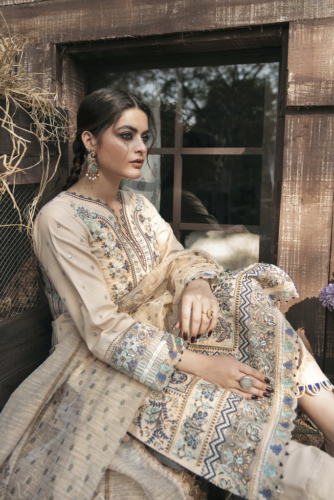 KK - 10 | Qalamkar | Winter Shawl Collection 2021