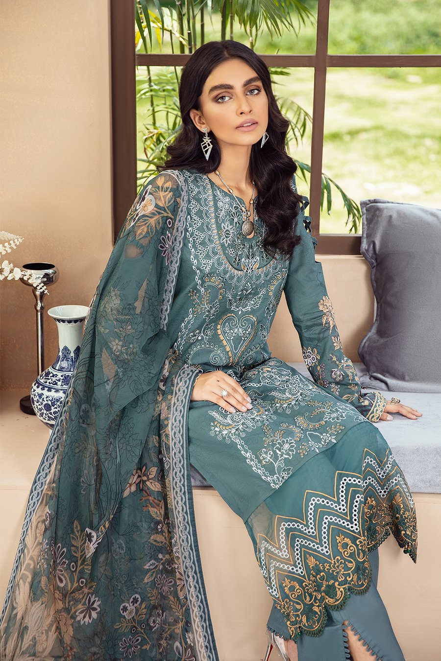 Y-212 | Ramsha | Riwayat Luxury Lawn Vol 2 | 2021