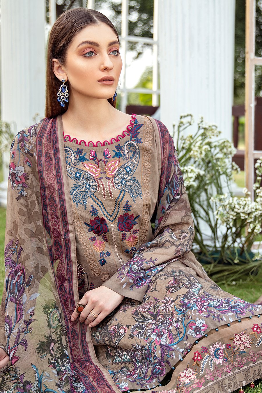 Y-209 | Ramsha | Riwayat Luxury Lawn Vol 2 | 2021