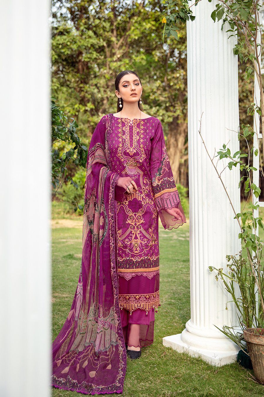 Y-207 | Ramsha | Riwayat Luxury Lawn Vol 2 | 2021