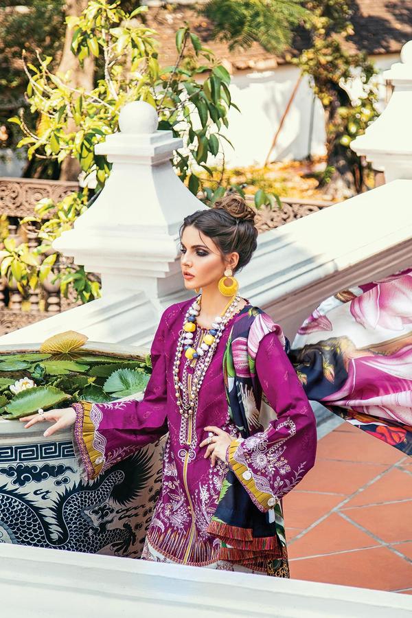 Velveteria | Baroque | Lawn Collection 2020