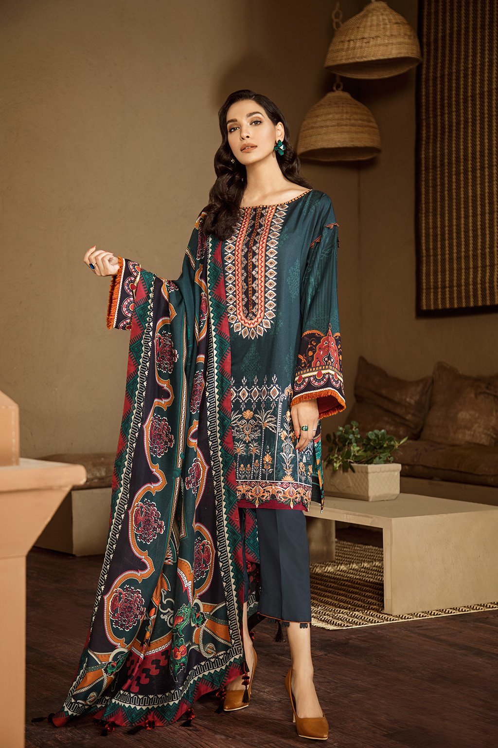Meen (Baroque Fuchsia Linen)