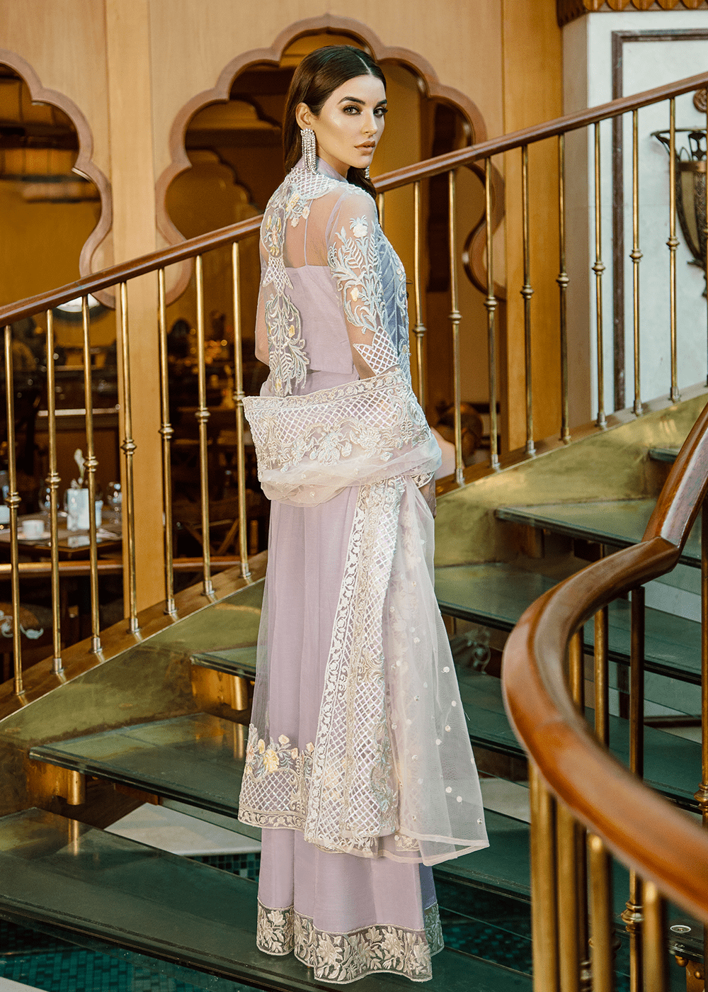 05 Glorious Pearlescent (Serene - Foire De Enchante)