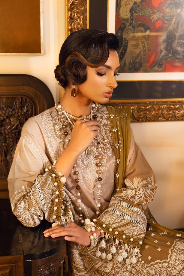 1B | Sana Safinaz | Luxury Lawn 2022