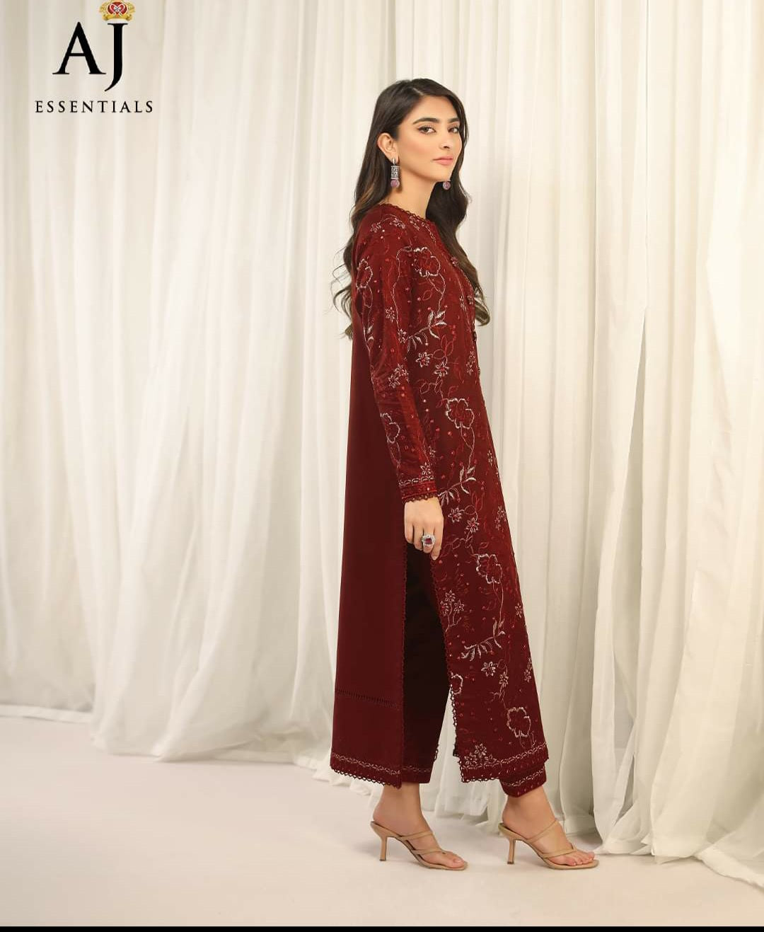 AJWE - 04 | Asim Jofa | Essential Winter Edit Collection 2022