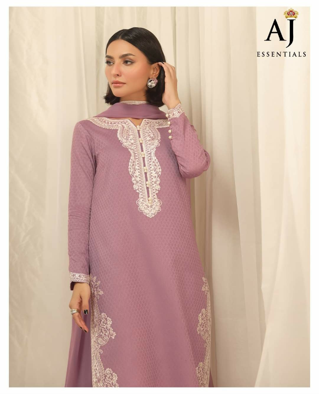 AJWE - 03 | Asim Jofa | Essential Winter Edit Collection 2022