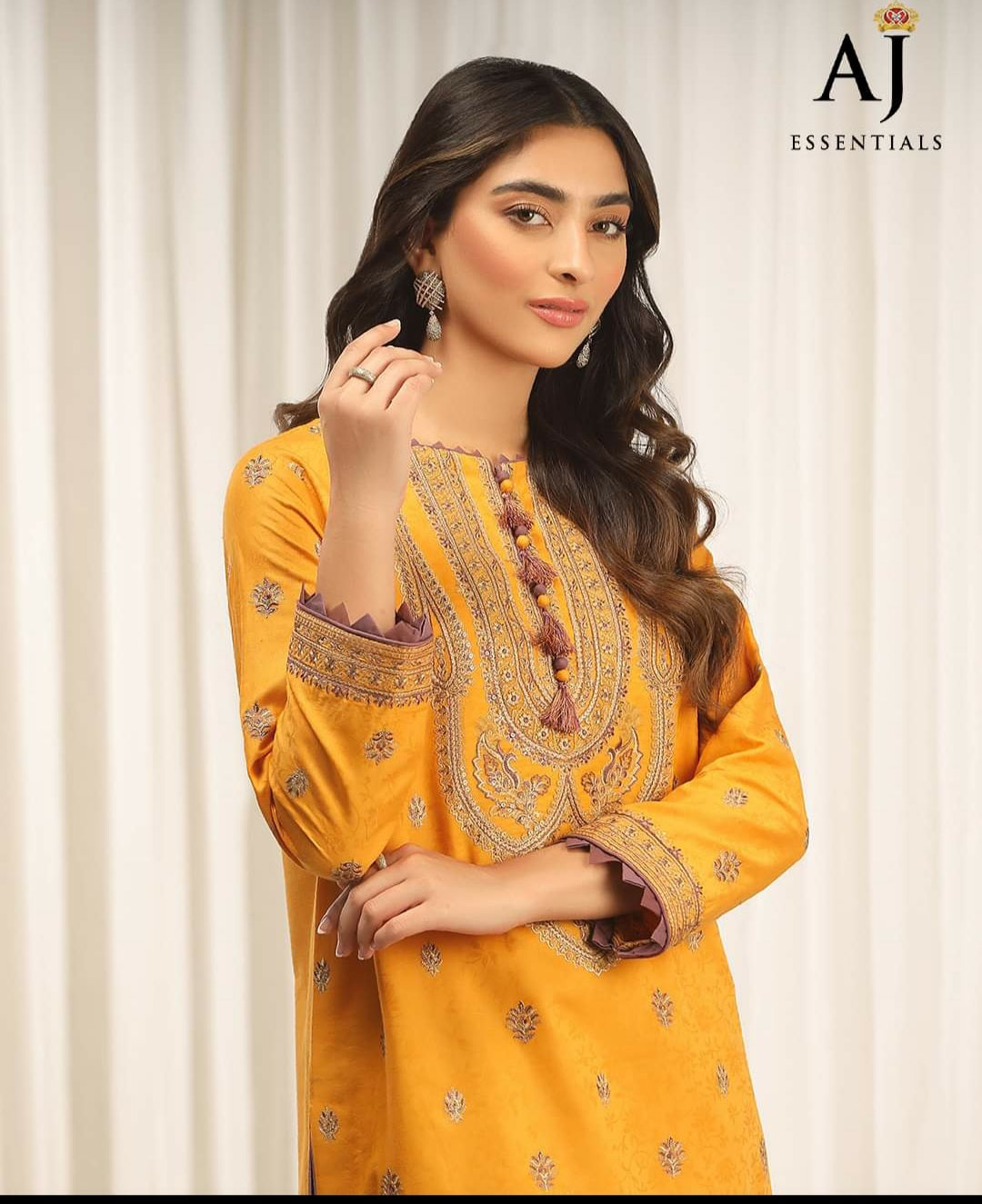 AJWE - 05 | Asim Jofa | Essential Winter Edit Collection 2022