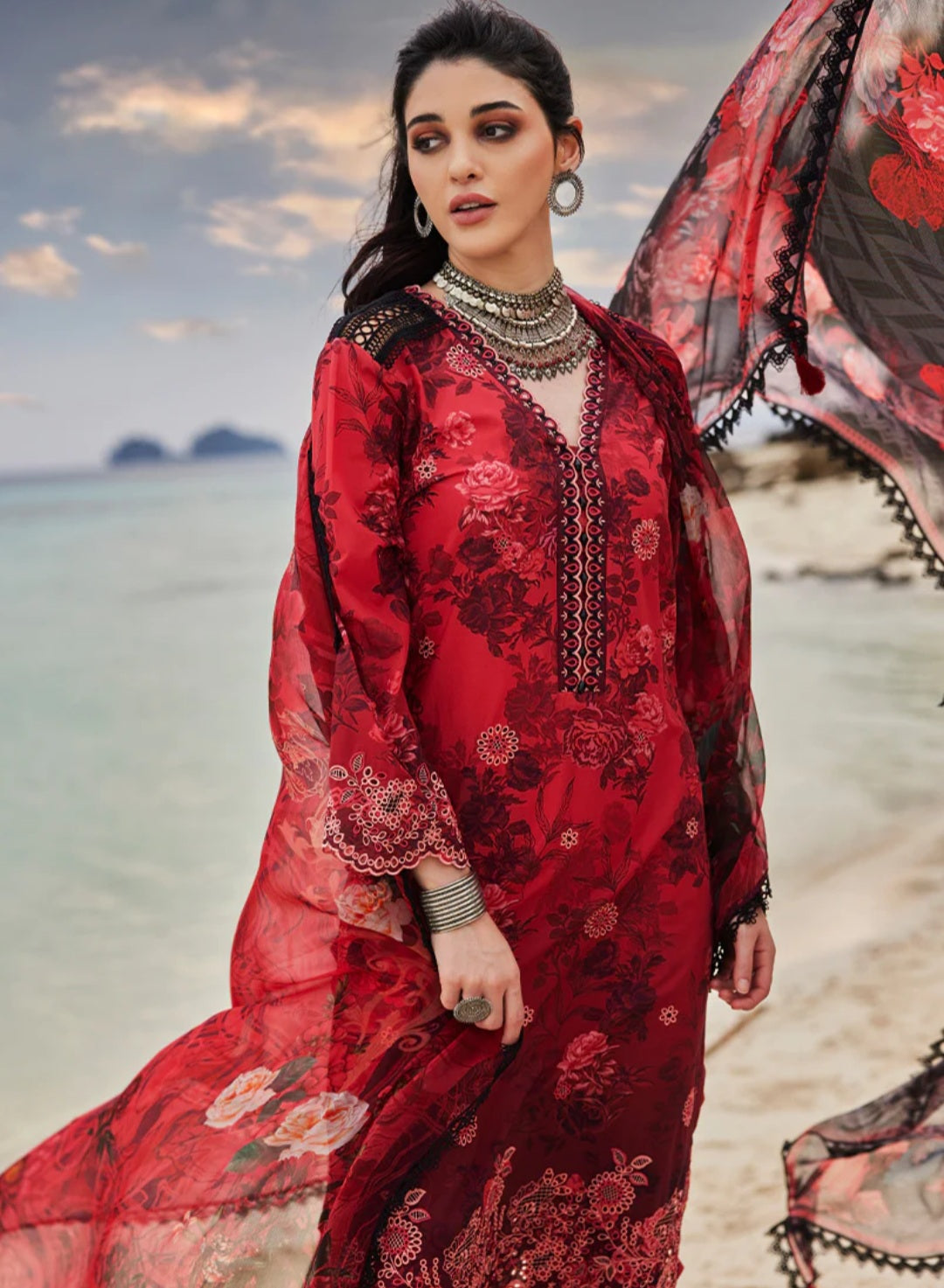 Zayna | Image | Spring Printkari® Lawn Collection’23