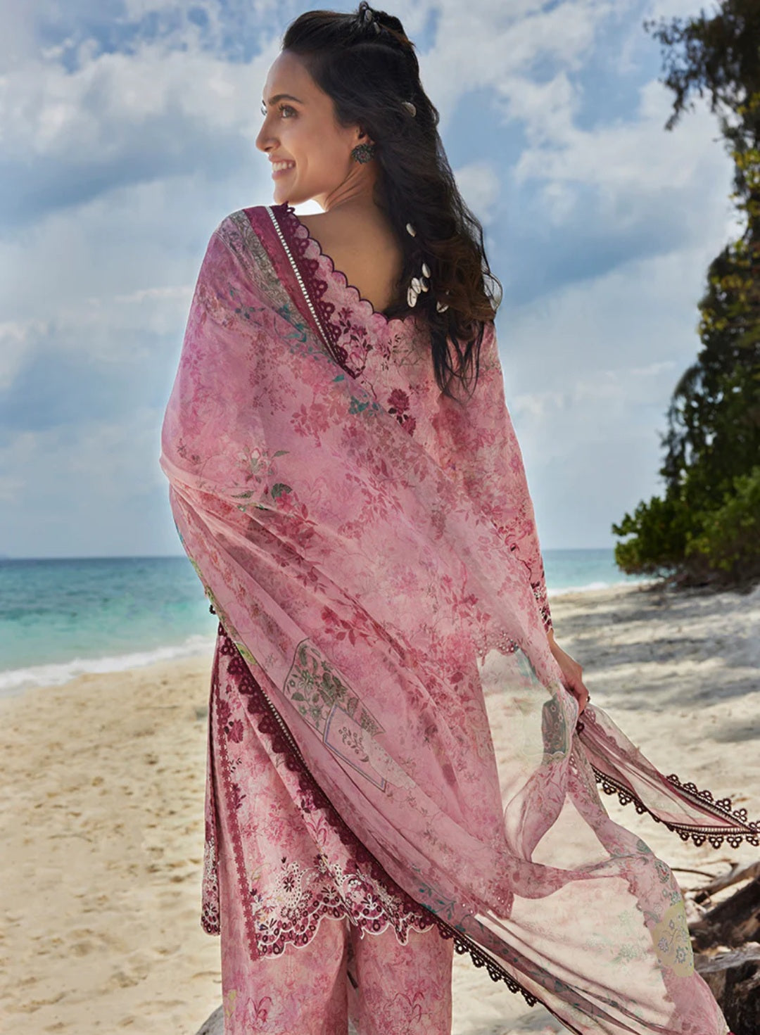 Neeshay | Image | Spring Printkari® Lawn Collection’23