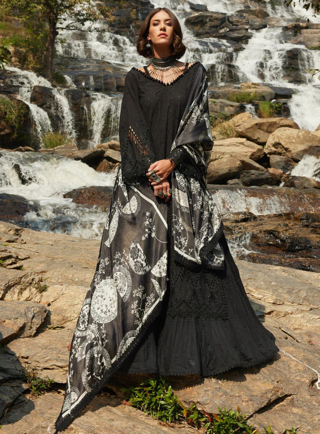 Silaah | Image | Lawnkari® ’Collection 2023