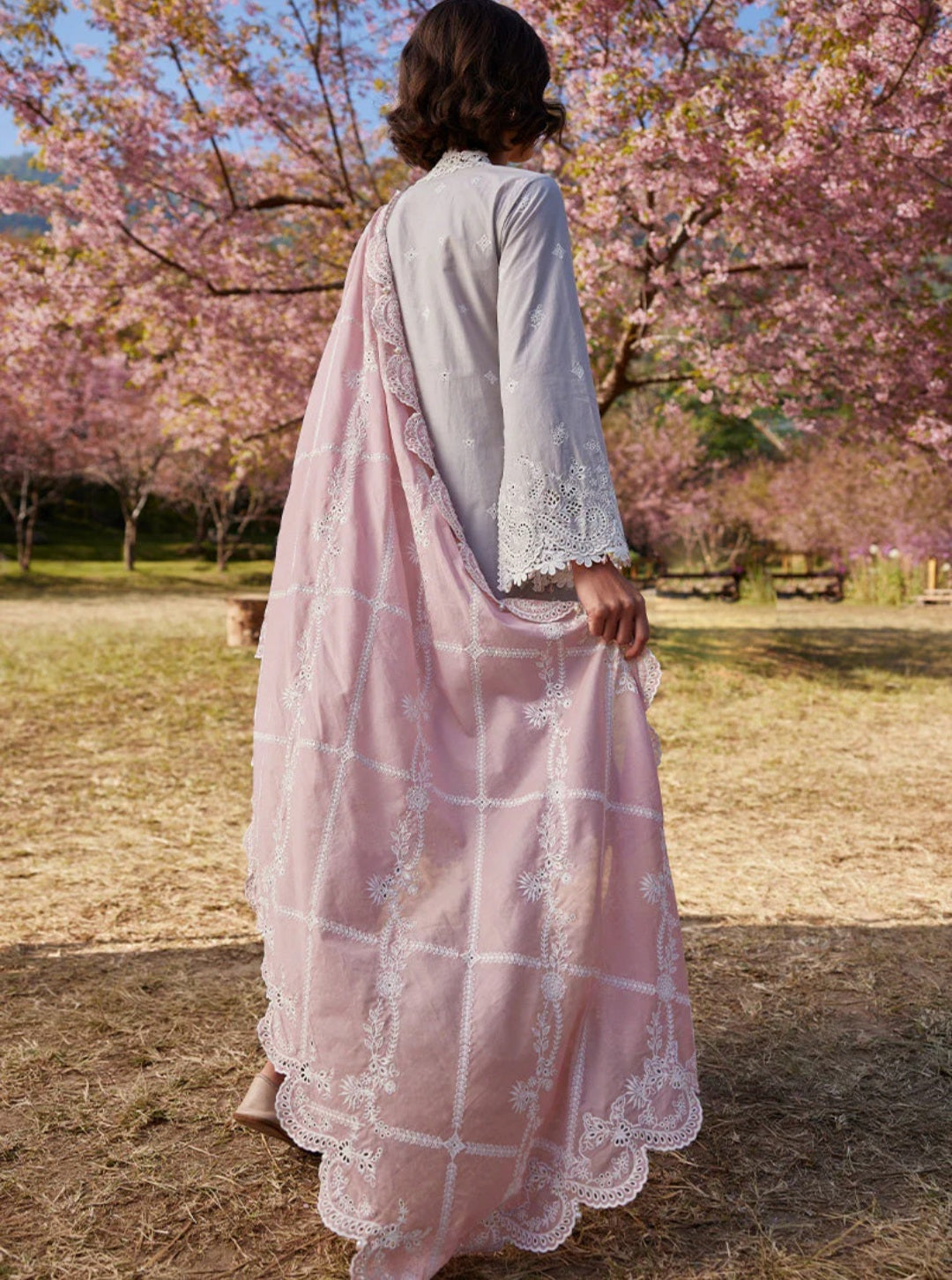 Hala | Image | Lawnkari® ’Collection 2023