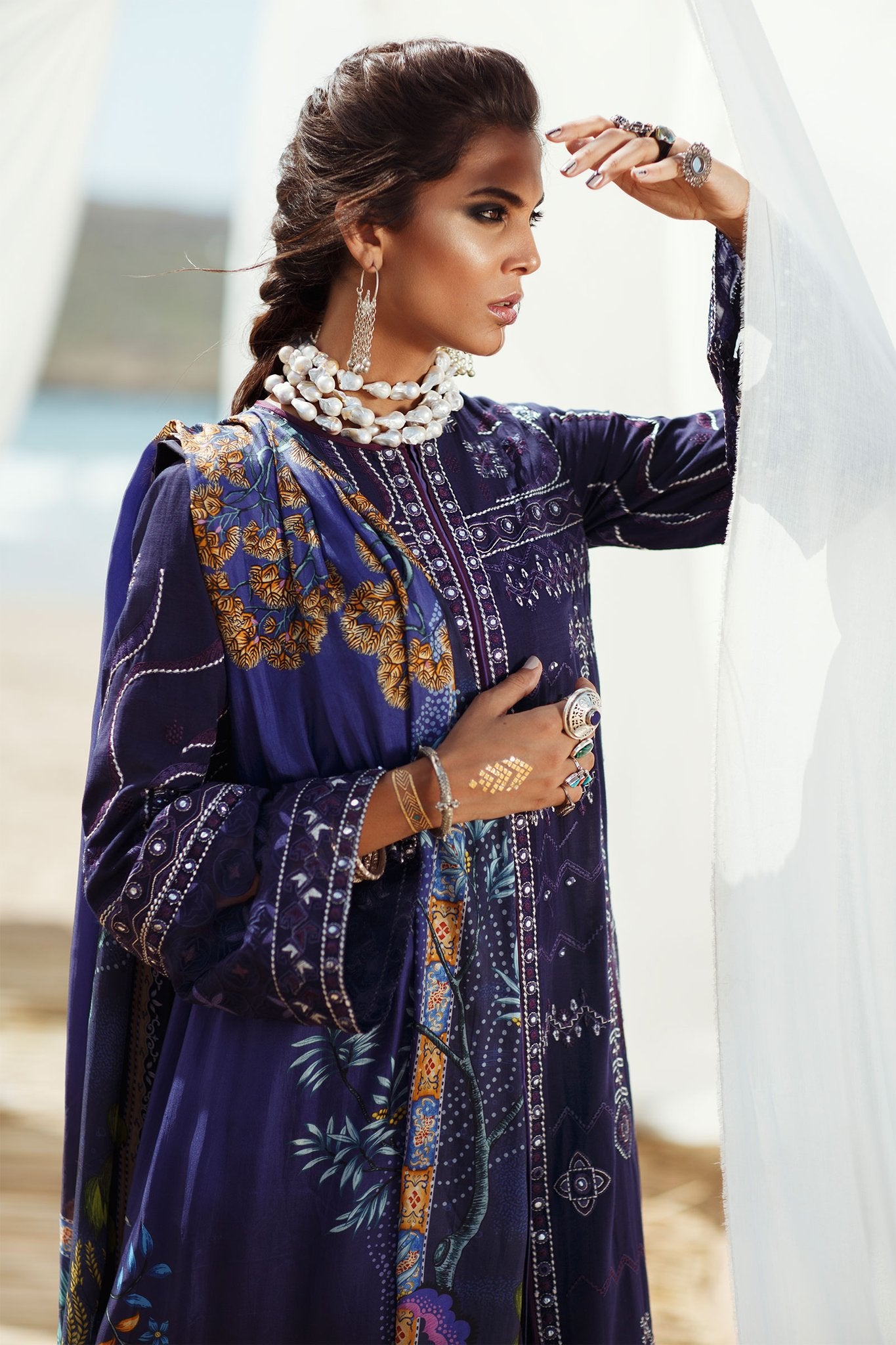 EW-07 Tushan (ELAN - Winter Shawl & Silk)