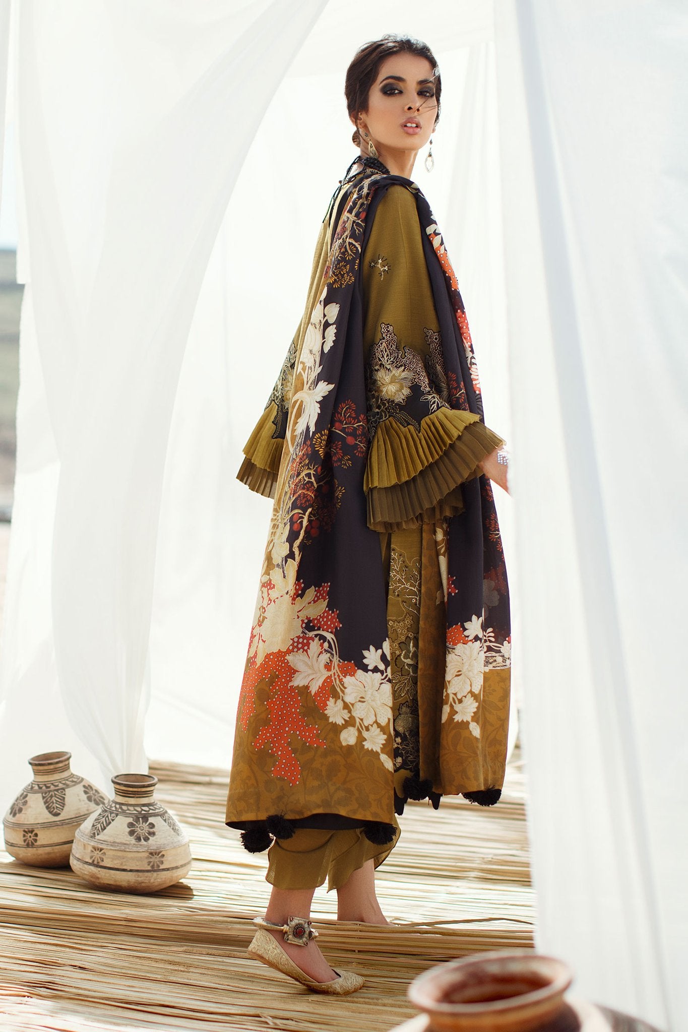 EW-03 Ormara (ELAN - Winter Shawl & Silk)