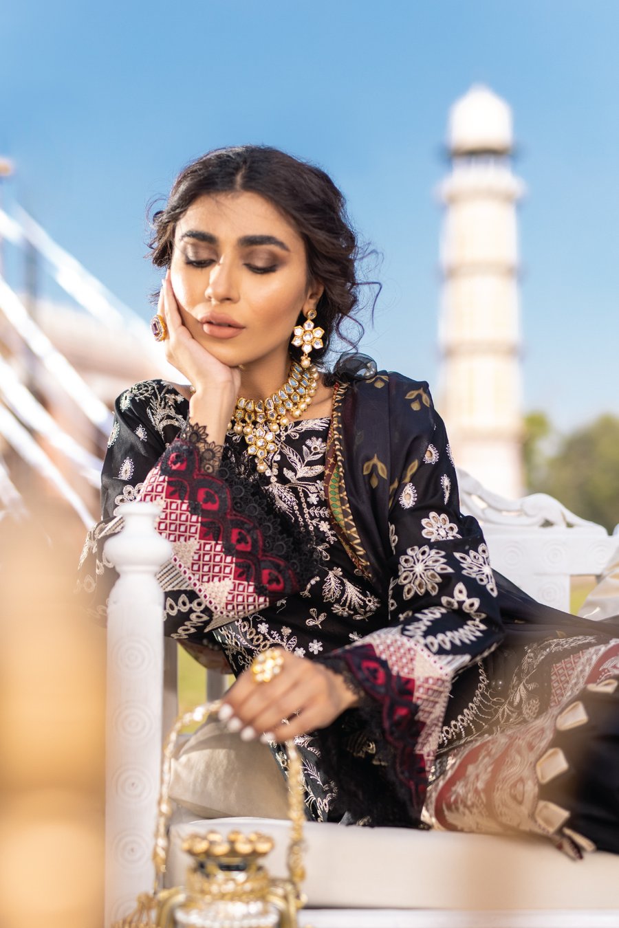 FL-08 QADEEM (3PC) | Iznik Festive Lawn Collection 2021