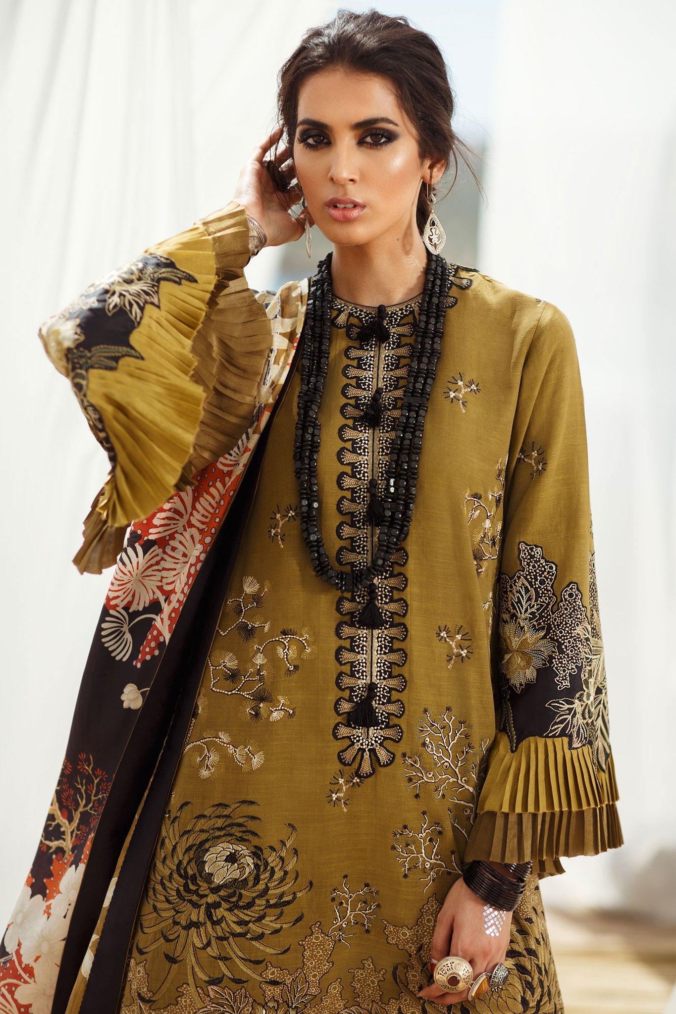 EW-03 Ormara (ELAN - Winter Shawl & Silk)