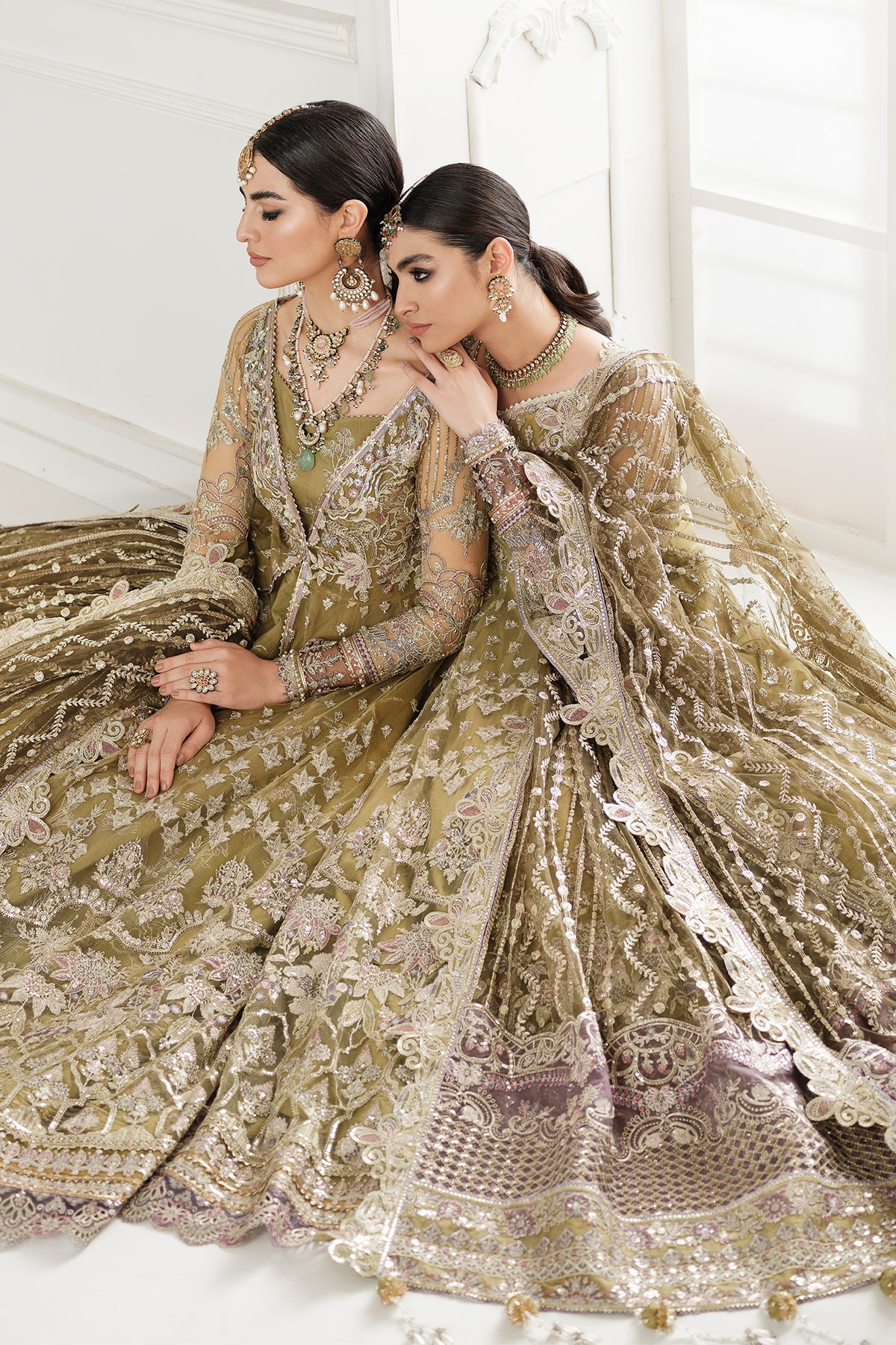 CH10 - 02 | Baroque | Chantelle Collection 2022