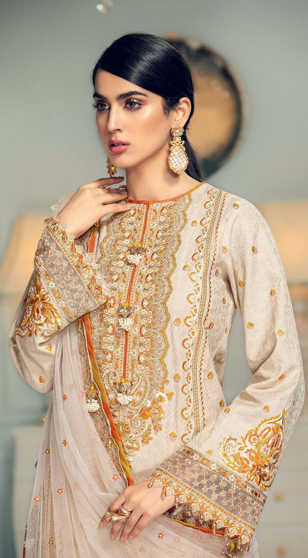 KLARA | ANAYA by Kiran Chaudhry | L'Amour de vie | Lawn Collection