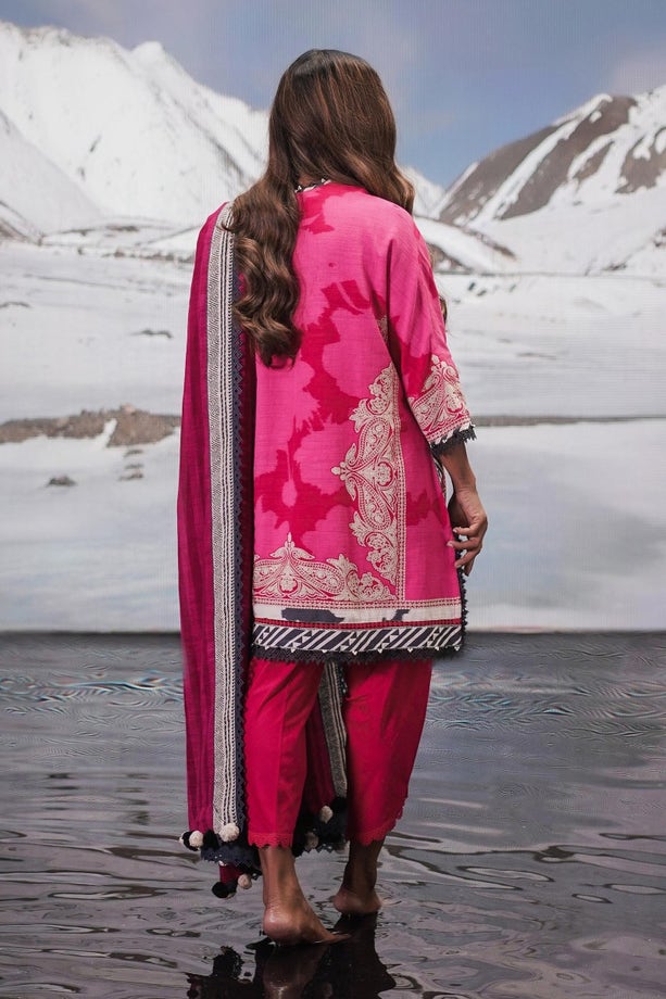 2B | Sana Safinaz | Mahay Winter Collection 2022