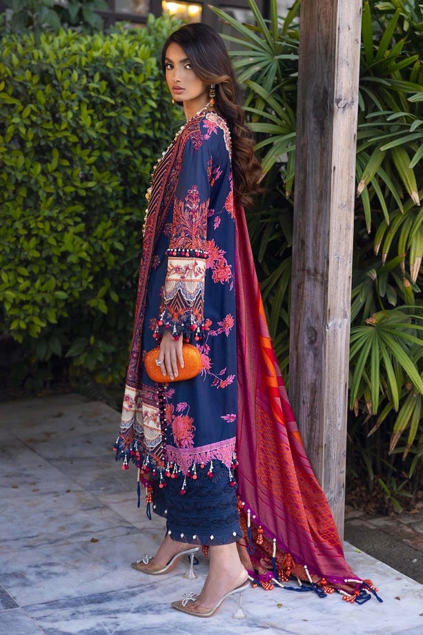 2B | Sana Safinaz | Luxury Lawn 2022