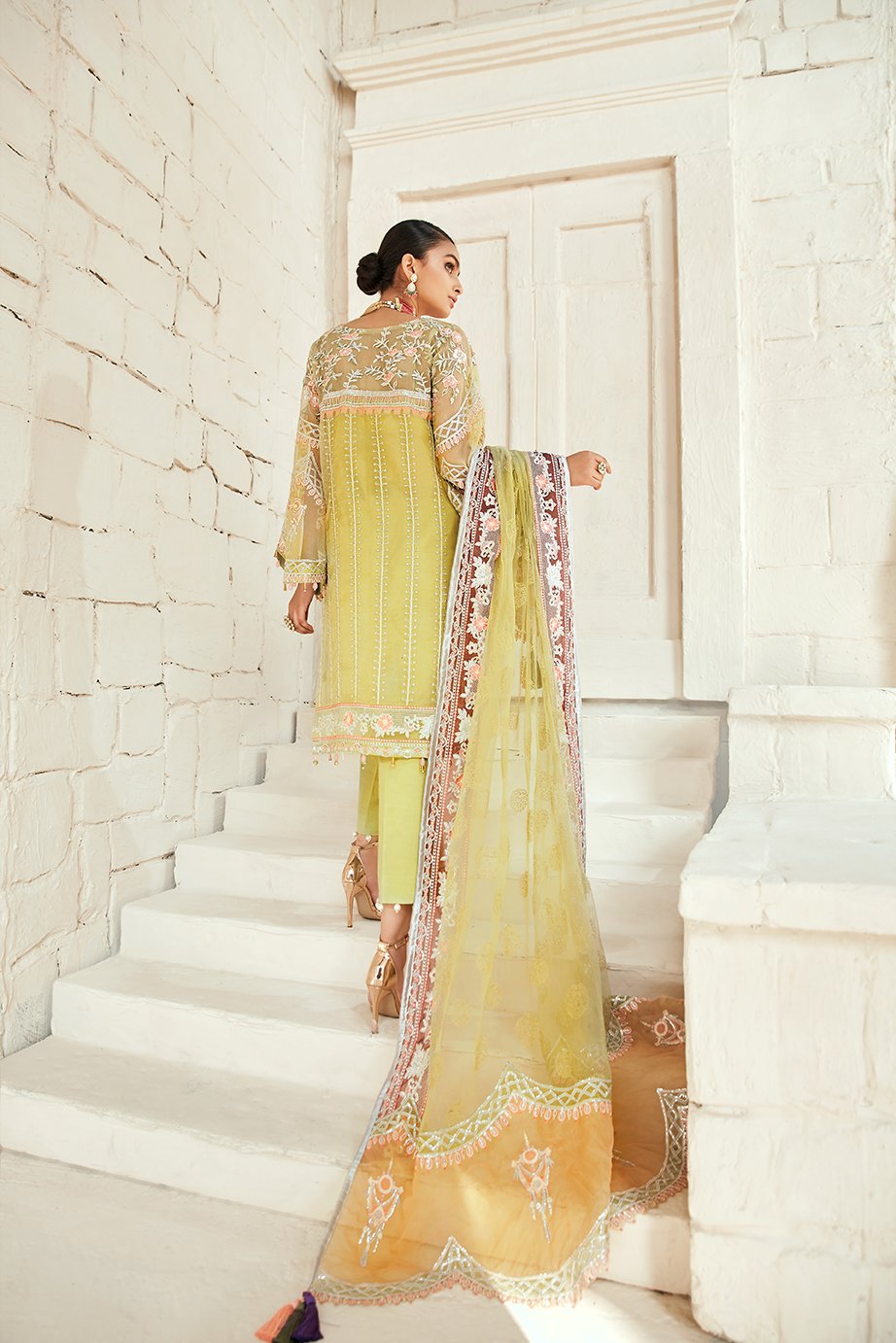 Tuscany | Maryam Hussain | Marwa Luxury Formals 2020