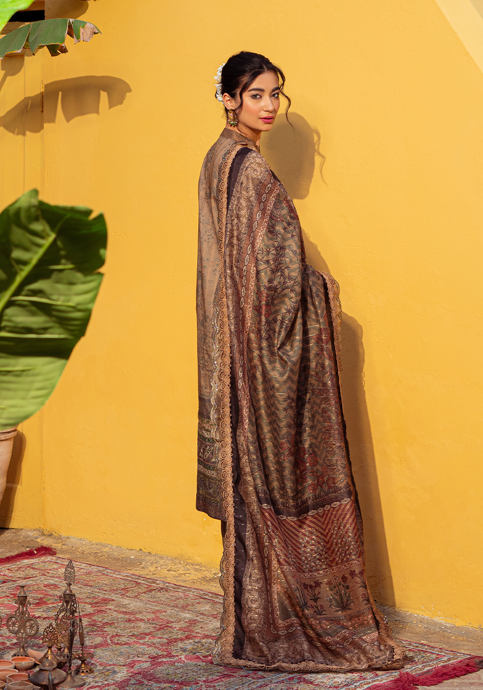 ZQ 3A | Zarqash | Tresor Luxe Lawn 2023