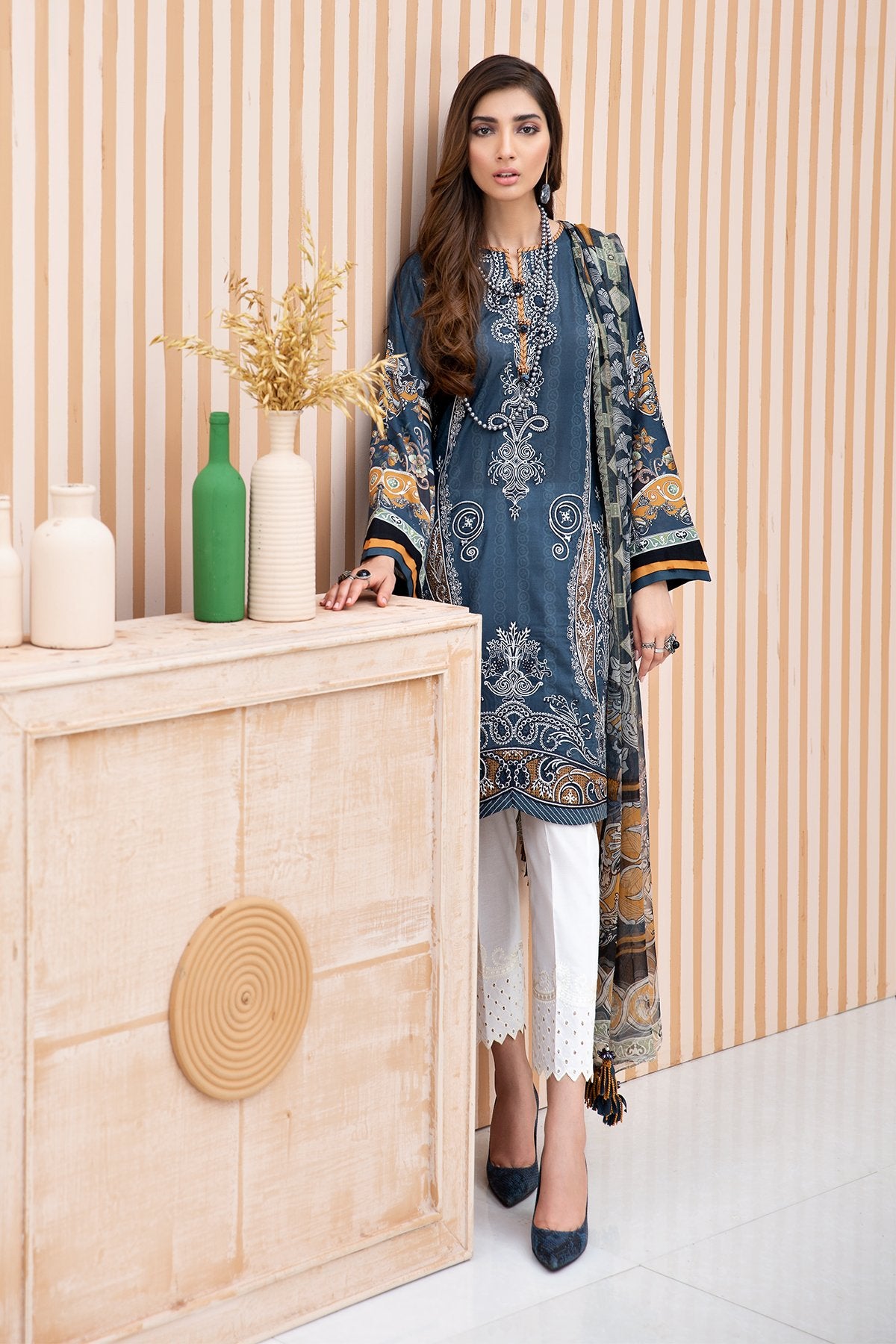 Miral | Design-06 | Jazmin | Iris Vol II'20