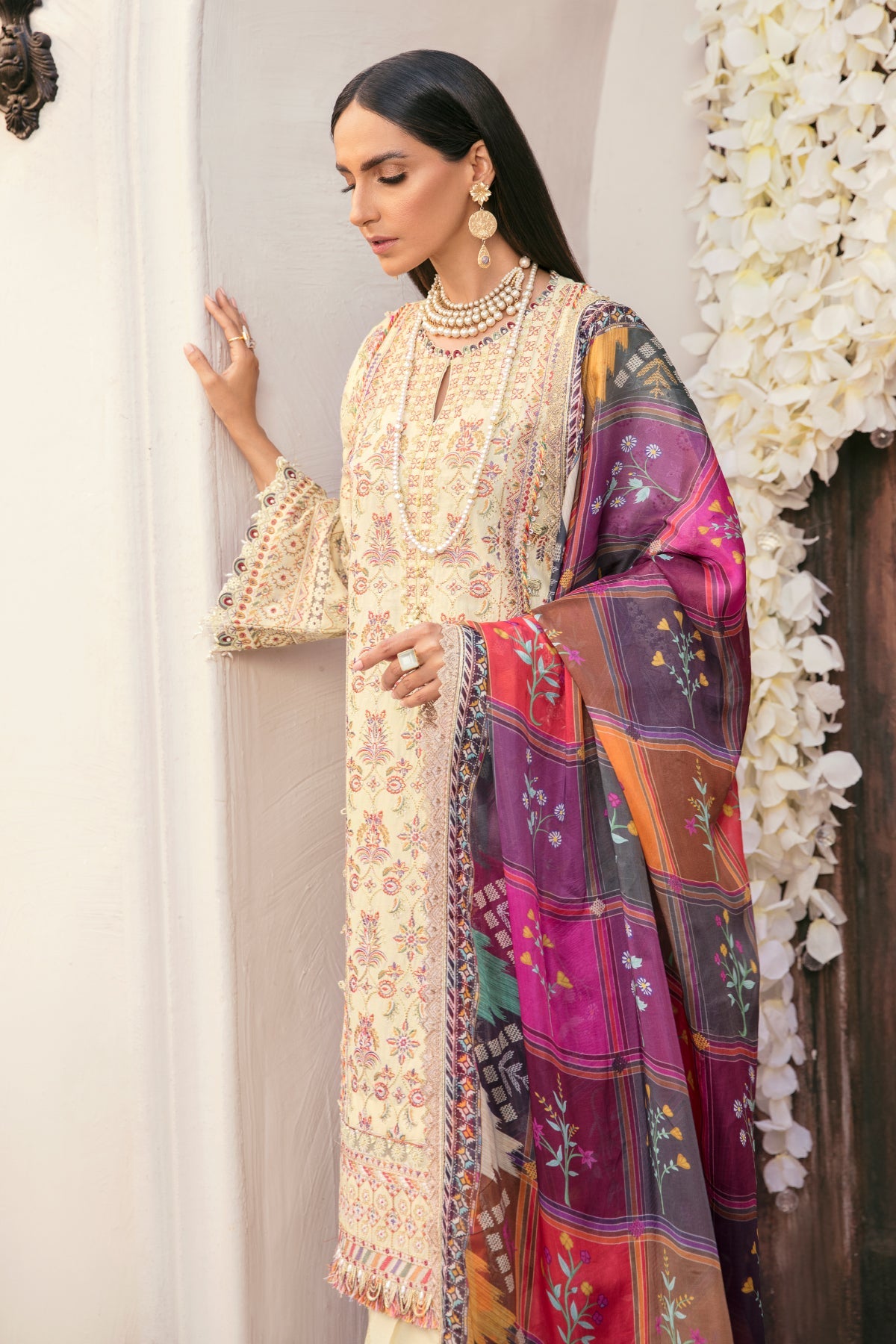 BQU-BL08-06 | Baroque | Eid Collection 2022
