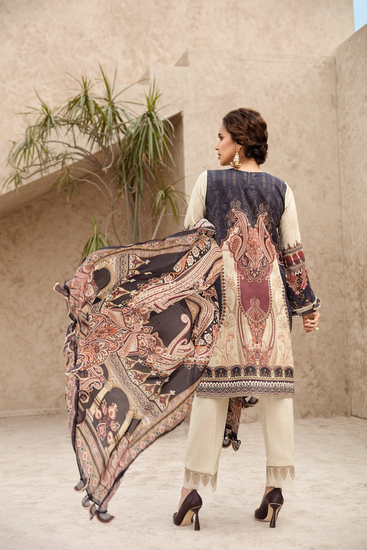 Delphina | Jazmin | Iris Lawn collection 2020