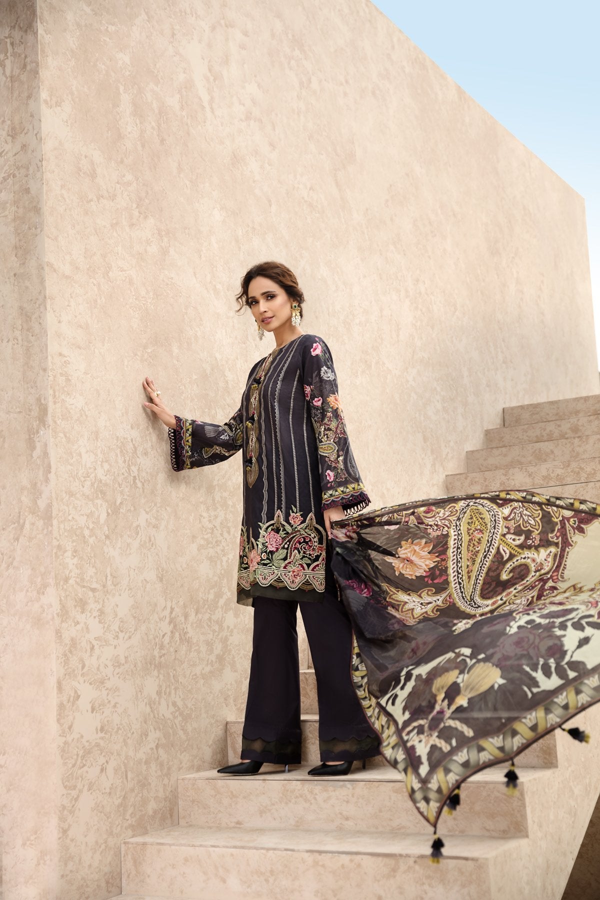 Safareh | Jazmin | Iris Lawn collection 2020