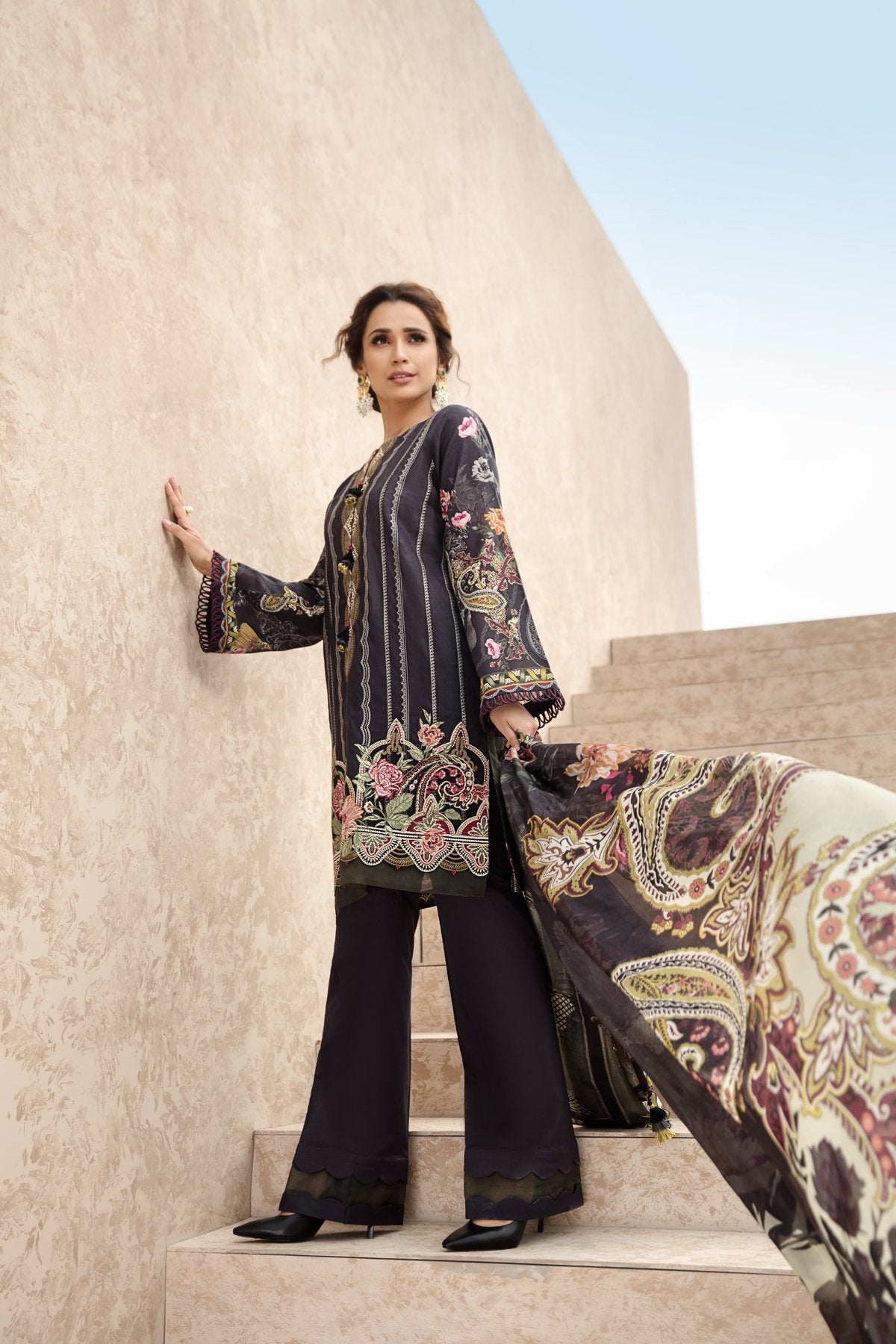 Safareh | Jazmin | Iris Lawn collection 2020