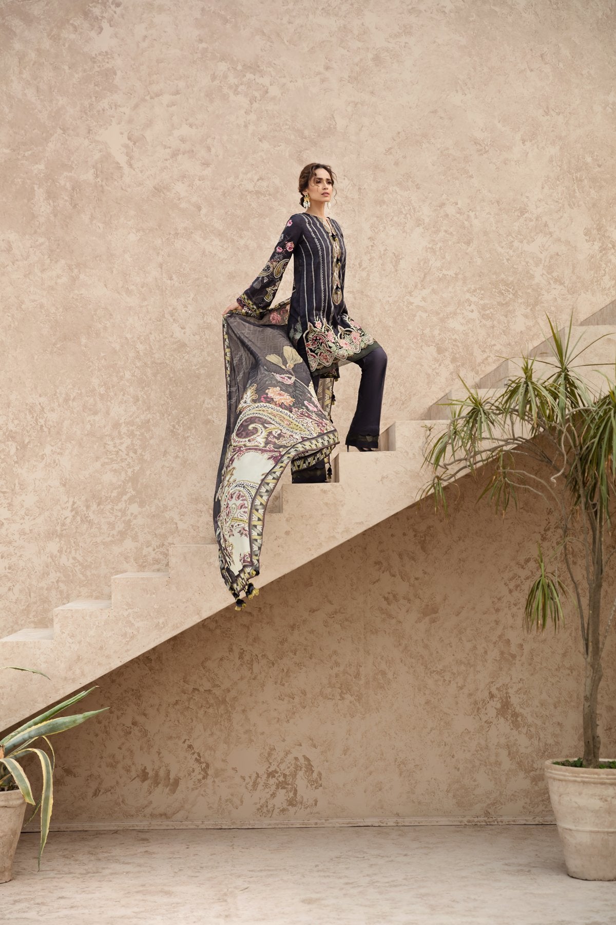 Safareh | Jazmin | Iris Lawn collection 2020