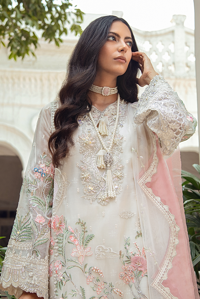 Lillian (Unsticthed) | Suffuse by Sana Yasir | Freesia Luxury Edition