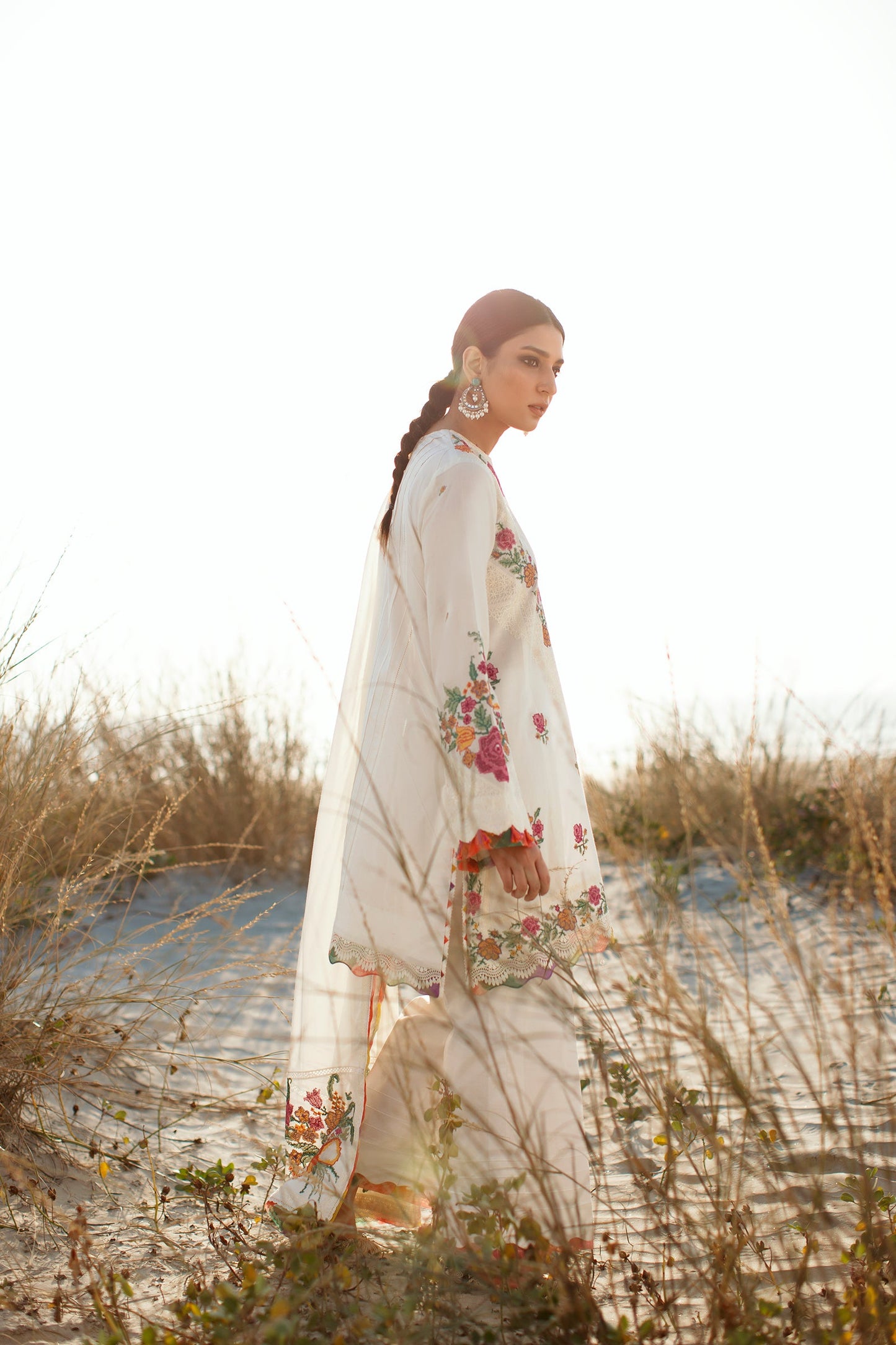 ALLYSIAH (ZL22 - 10B) | Zaha | Lawn Volume 1 2022