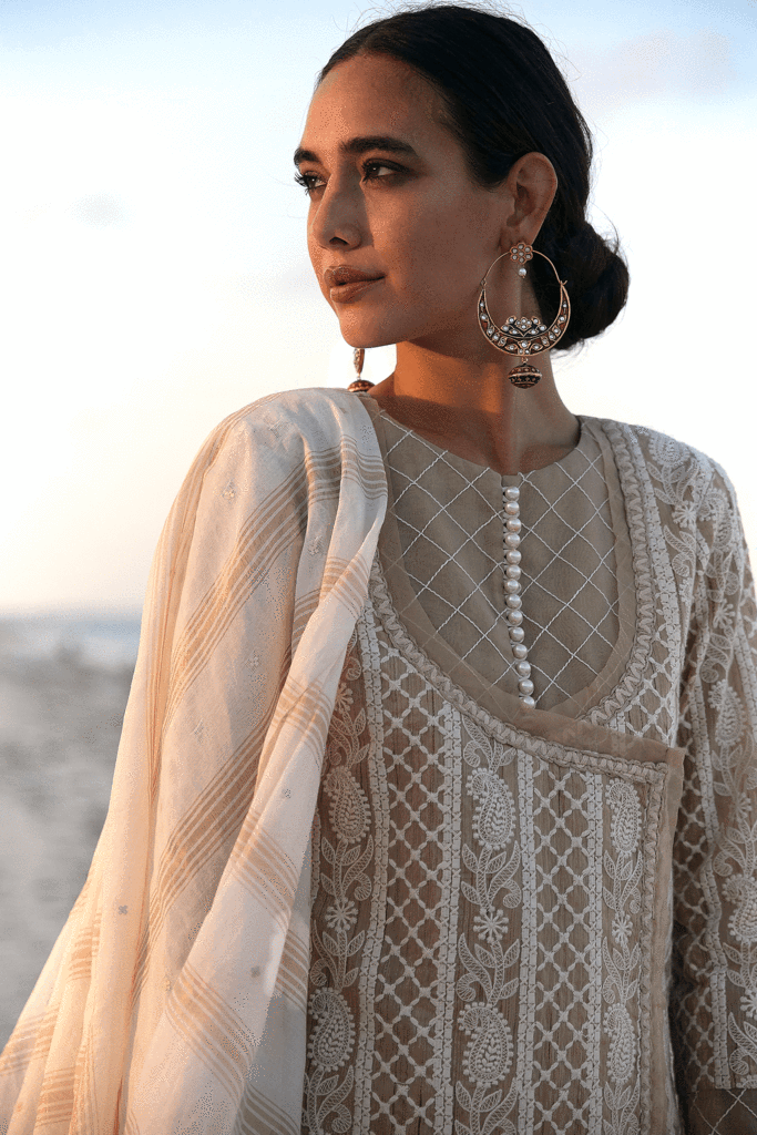 QLL-13 | Qalamkar | Luxury Lawn 2020