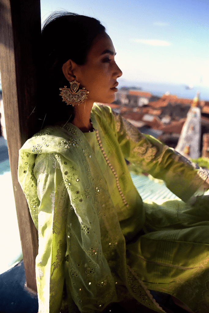 QLL-03 | Qalamkar | Luxury Lawn 2020