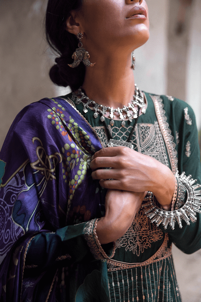 QLL-06 | Qalamkar | Luxury Lawn 2020