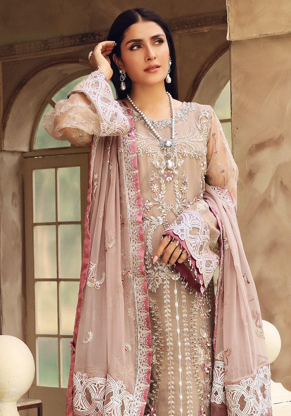 EPC-4 Roseate | Elaf | Celebrations | Luxury Handwork Collection