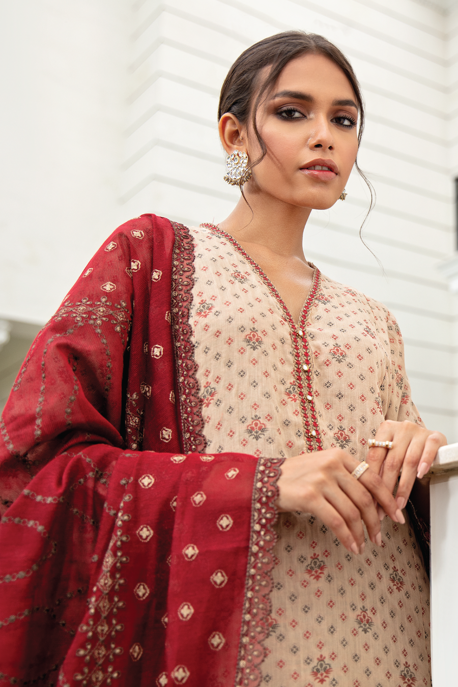 EL -14 Cosy Cream | Iznik | Festive Eid Edition'21