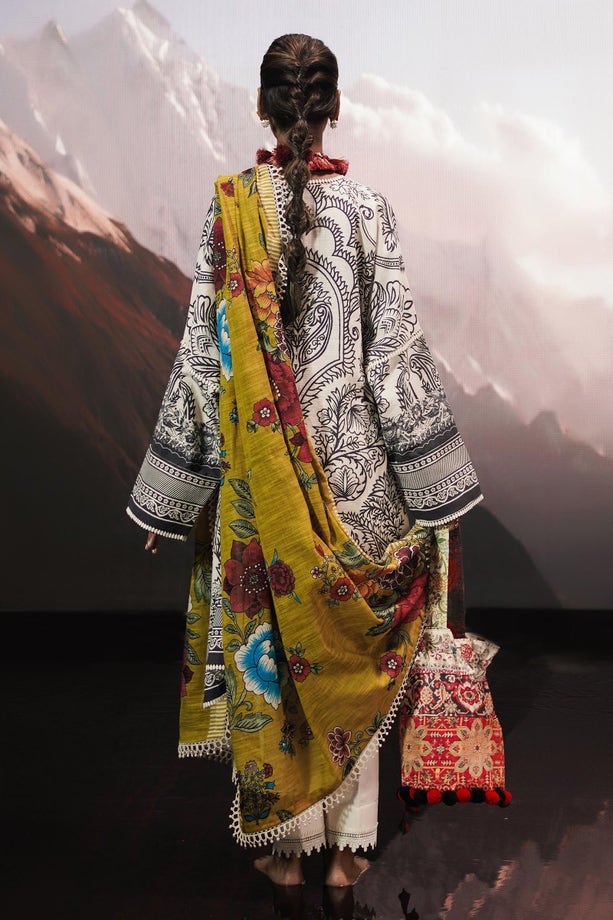 4A | Sana Safinaz | Mahay Winter Collection 2022