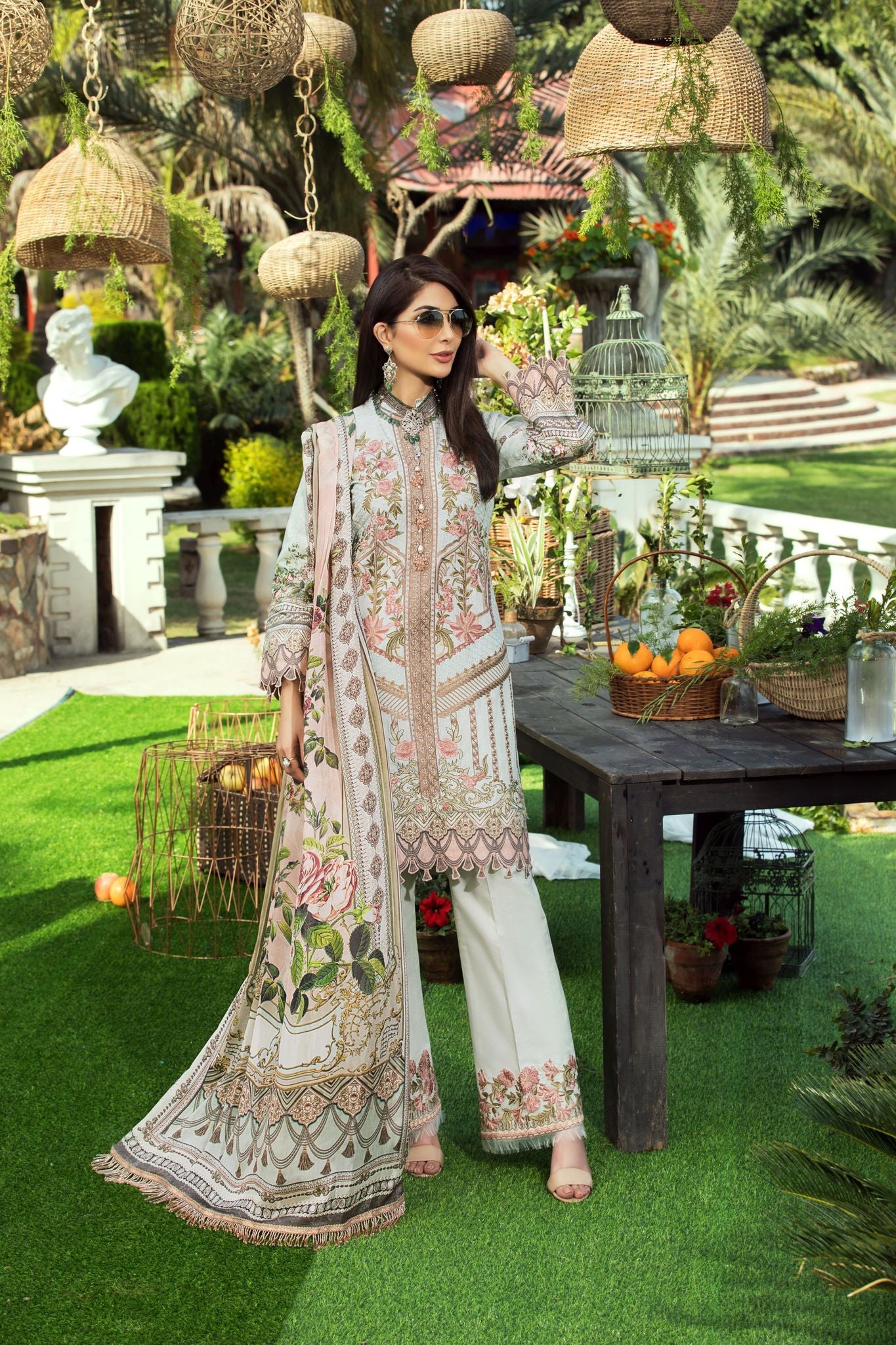 2B-NOUVELLE | Zarqash | Tresor Lawn Collection 2020