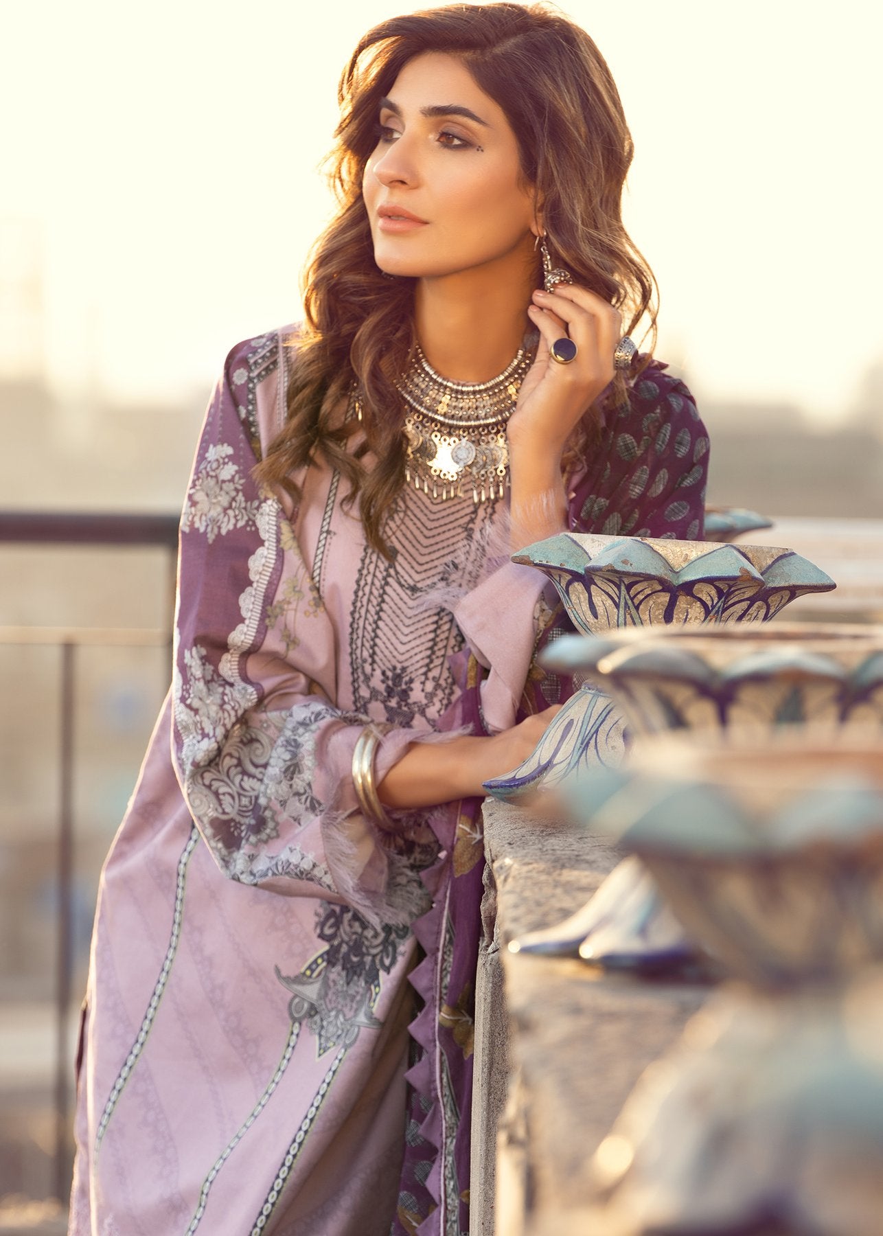 Kaasni | Kinaar by Shiza Hassan | Lawn 2020