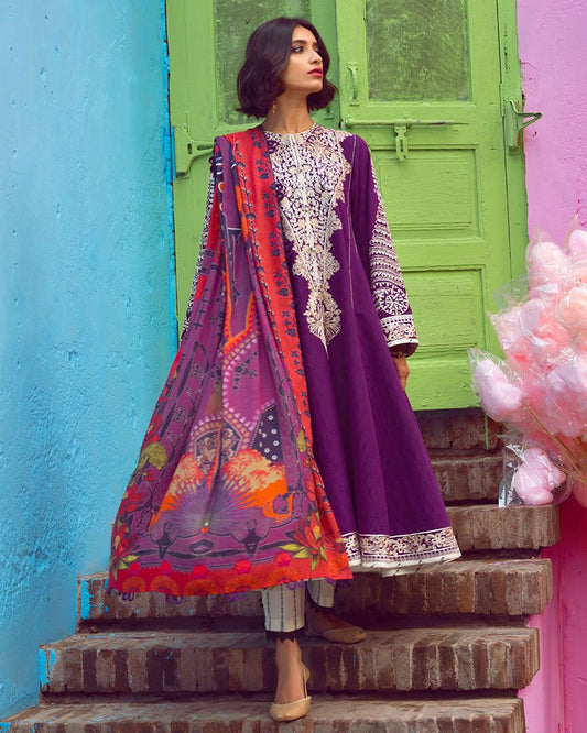 Kasera ZW-05 (Zaha - Nafeesa Aur Taalia Unstitched Winter Collection)