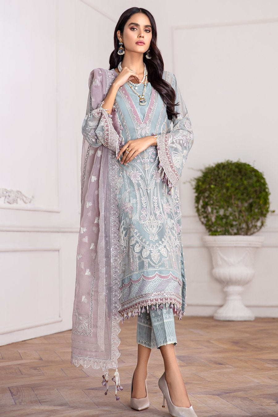 Liana | Jazmin Mahpare Collection | 2020