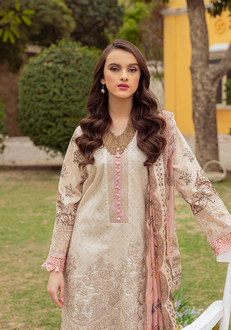 ZQ 8A | Zarqash | Tresor Luxe Lawn 2023