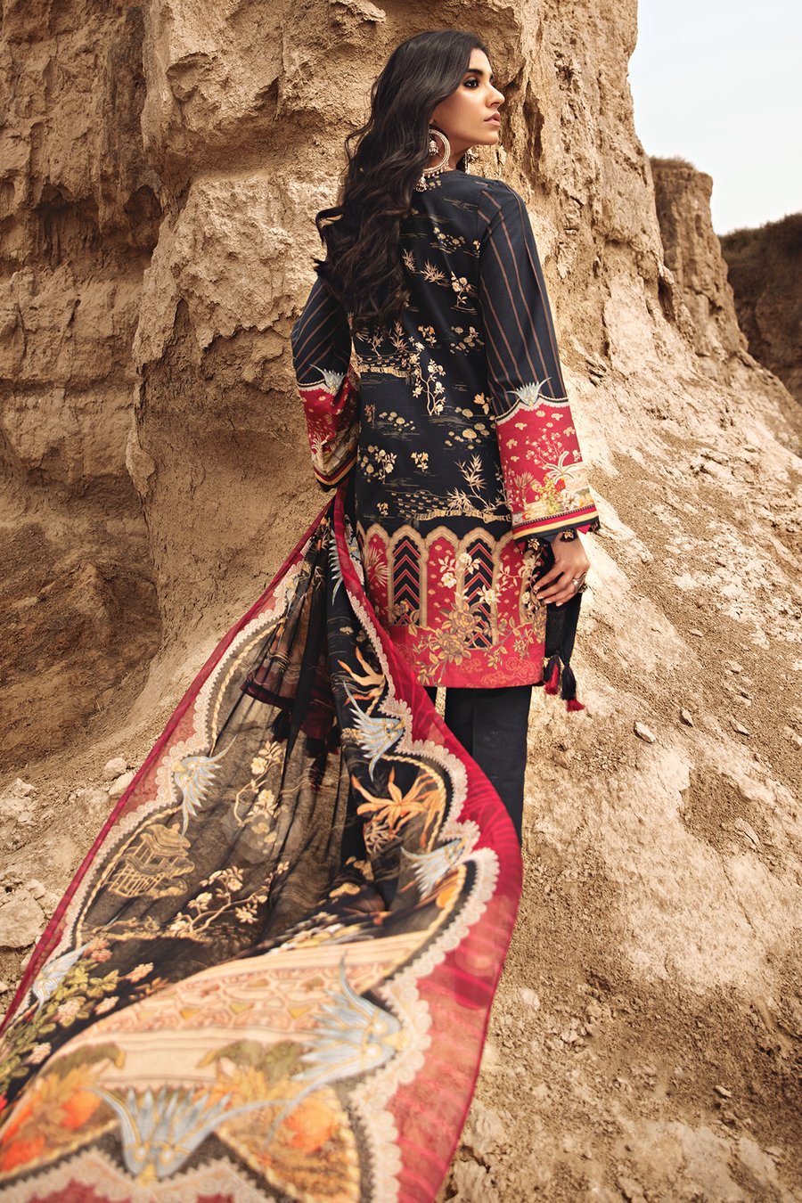 Kohl | Jazmin Karvaan Lawn Collection 2021